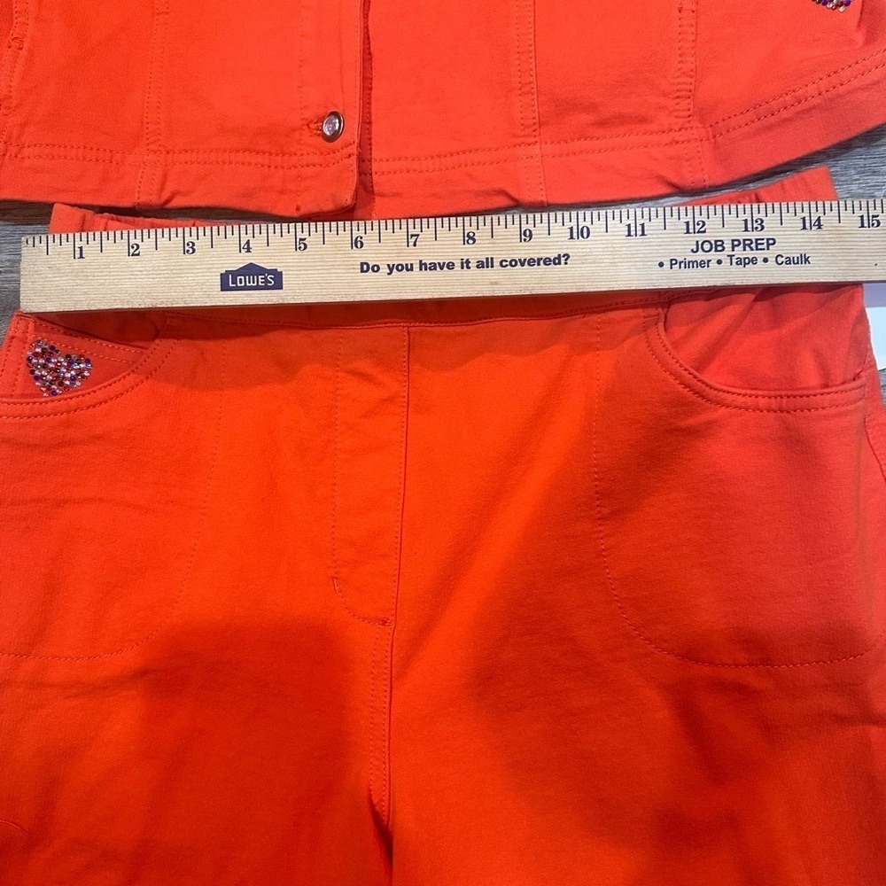 Quaker Factory Dream Jeanne’s 2 piece jacket and capri set size M/L - Picture 13 of 16